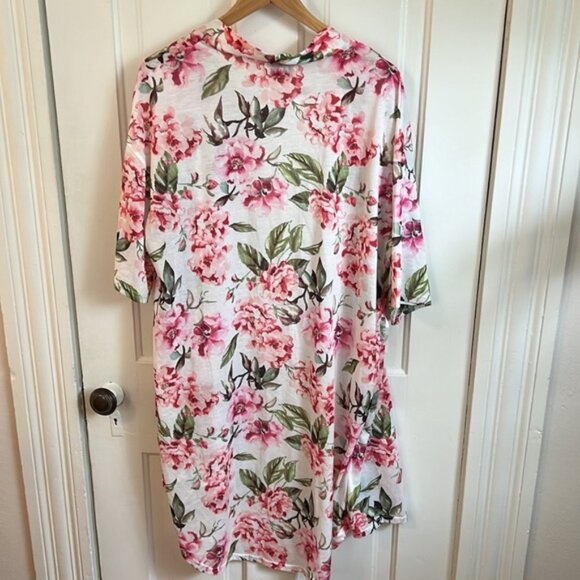 Show Me Your Mumu // Brie Floral Robe in Garden of Blooms Print - Picture 4 of 5